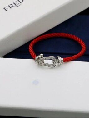 ❤️Fred Women’s Bracelet